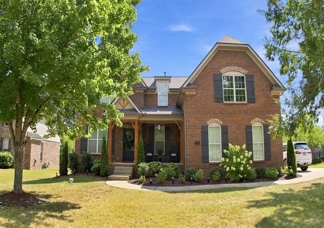 Photo 2 of Sale Pending at 2313 Carouth Ct, Nolensville, TN 37135 | MLS# 3245466 | Listing updated on 2026-10-04