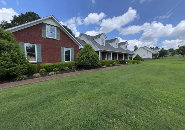 Homes for sale in Pulaski, TN | 405 Westgate Dr, Pulaski, TN 38478 | MLS# 3242876
