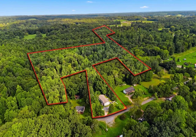1st image of 359 Stage Rd, Charlotte, TN 37036 | MLS# 3242878