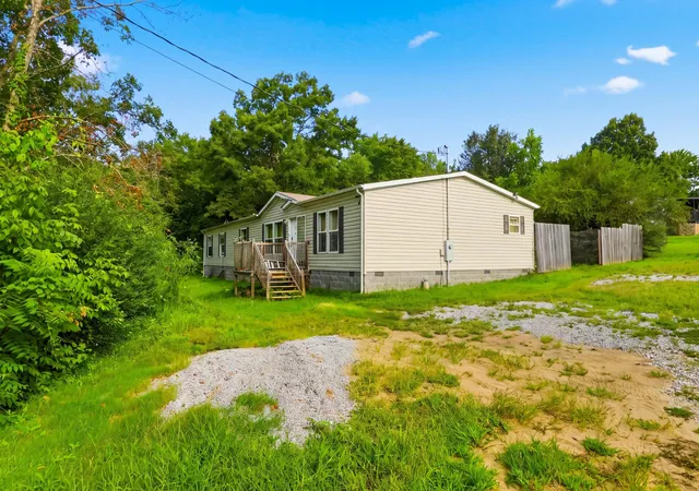 3rd image of 359 Stage Rd, Charlotte, TN 37036 | MLS# 3242878