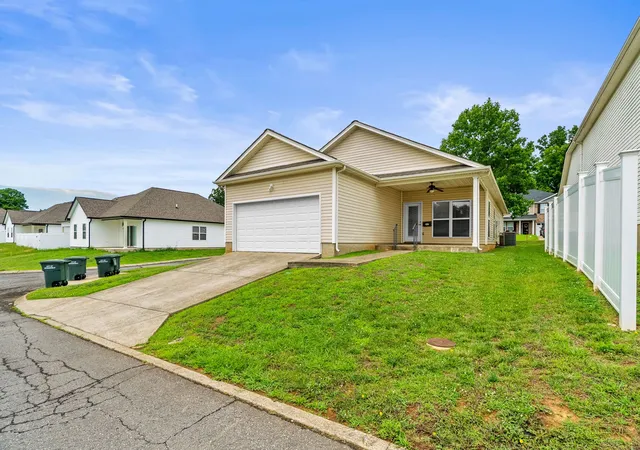 37th image of 141 Dimaggio Dr, Springfield, TN 37172 | MLS# 3243795