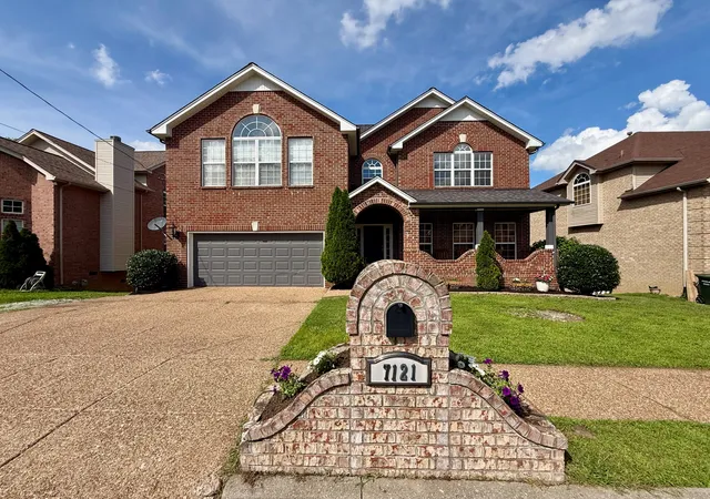 Homes for sale in Antioch, TN | 7121 Smokey Hill Rd, Antioch, TN 37013 | MLS# 3242873