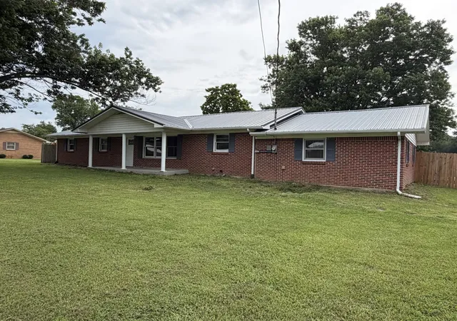 Homes for sale in Manchester, TN | 87 Eaton Ln, Manchester, TN 37355 | MLS# 3251753