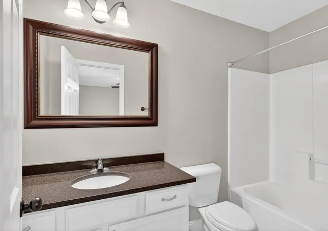 Listing Photo 2 - Condo for sale in building located at 1125 Maple Tree Ln, Chattanooga, TN 37421 - Unit #