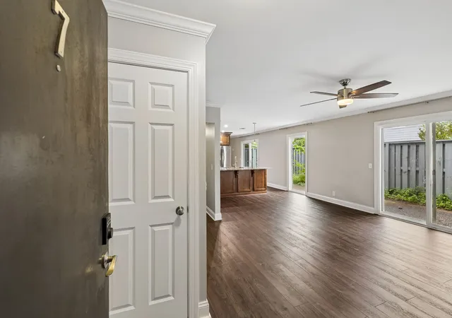 3rd image of 1900 Richard Jones Rd, Nashville, TN 37215