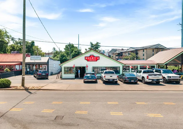 50th image of 122 38th Ave N, Nashville, TN 37209 | MLS# 3245650