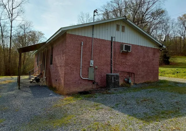 3rd image of 1031 County Road 110, Athens, TN 37303 | MLS# 3243042