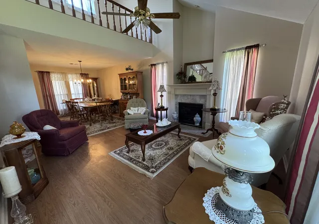 2nd image of 410 Castlewood Ln, Lebanon, TN 37087 | MLS# 3243122