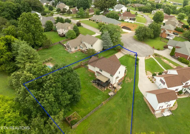 Homes for sale in Lenoir City, TN | 3560 Hirst Circle, Lenoir City, TN 37772 | MLS# 3245681