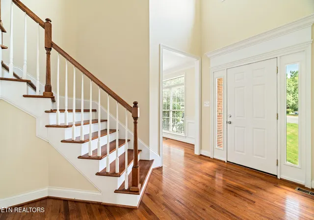 Photo 4 of Single family home for sale at 3560 Hirst Cir, Lenoir City, TN 37772 | MLS# 3245681 | Listing updated on 2026-09-21