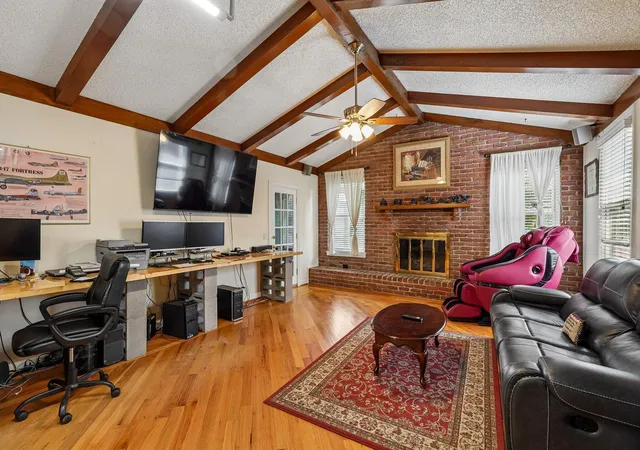 Photo 4 of Single family home for sale at 2351 Long Holw Pike, Hendersonville, TN 37075 | MLS# 3243091 | Listing updated on 2026-06-15