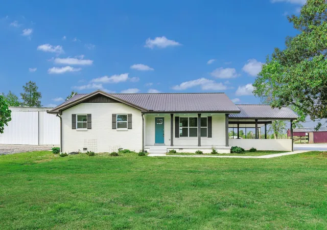 Photo 1 of Single family home for sale at 1944 Weeks Rd, Murfreesboro, TN 37127 | MLS# 3243099 | Listing updated on 2026-06-15