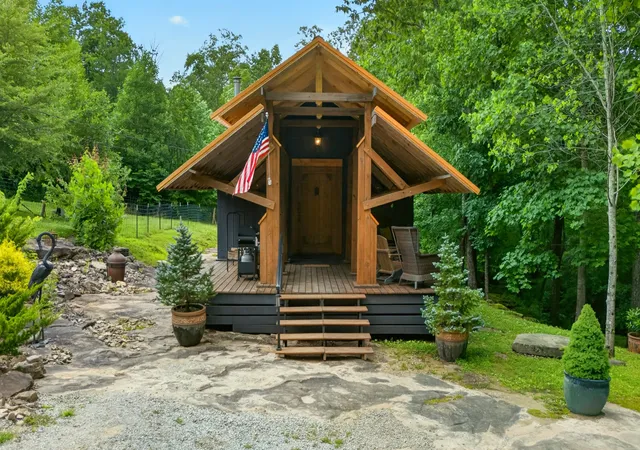 Homes for sale in Monteagle, TN | 337 Monteagle Falls Rd, Monteagle, TN 37356 | MLS# 3245605