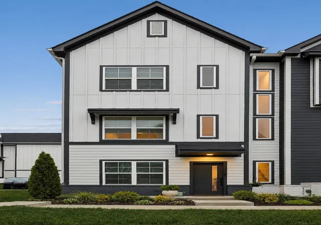 Photo 2 of Townhouse for sale at 700 N Dupont Ave #310, Madison, TN 37115 | MLS# 3244830 | Listing updated on 2026-08-29