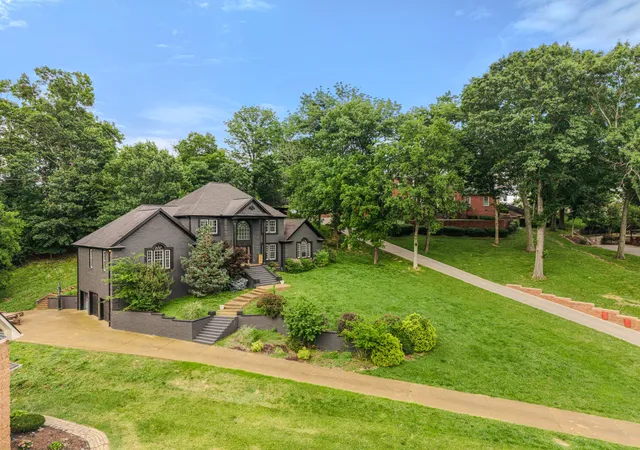 2nd image of 537 Natalie Dr, Goodlettsville, TN 37072 | MLS# 3247333