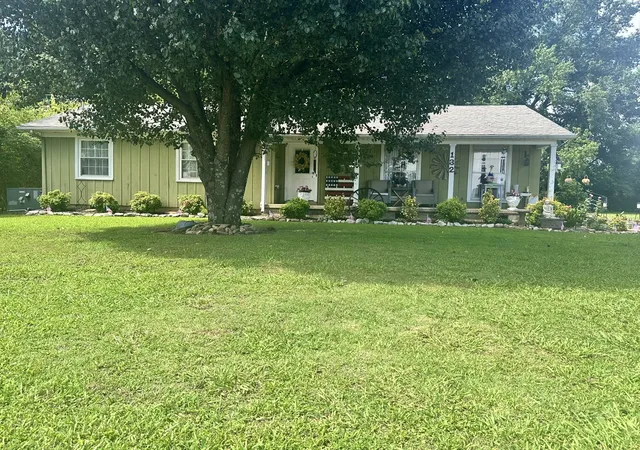Homes for sale in Lawrenceburg, TN | 132 Jackson St, Lawrenceburg, TN 38464 | MLS# 3243150