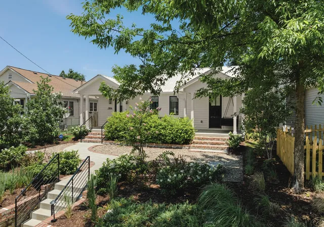 Photo 1 of Single family home for sale at 1806 5th Avenue N, Nashville, TN 37208 | MLS# 3243772 | Listing updated on 2026-08-15