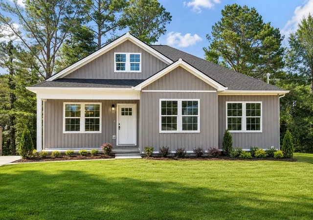 Photo 1 of Single family home for sale at 108 Phillips Rd, Charlotte, TN 37036 | MLS# 3245542 | Listing updated on 2026-09-18