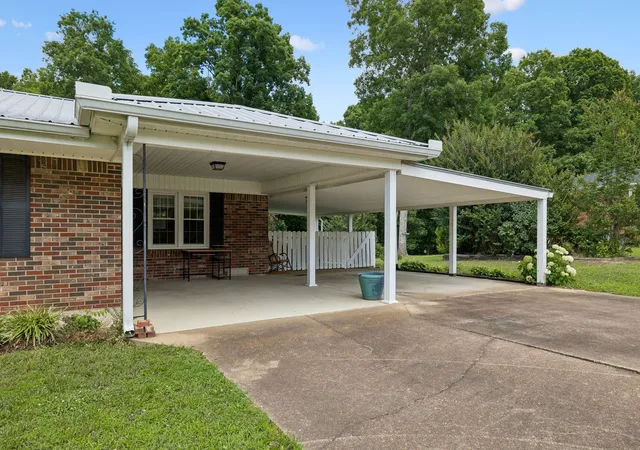 Homes for sale in Centerville, TN | 708 Hickory St, Centerville, TN 37033 | MLS# 3246610