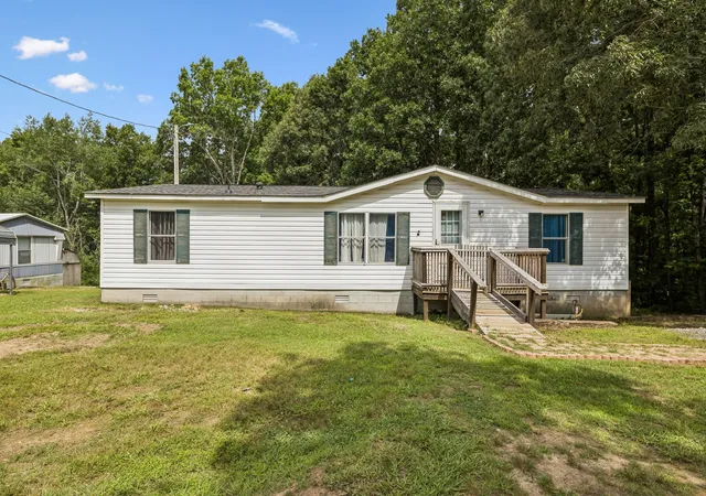 Homes for sale in Nunnelly, TN | 1324 Elliot Rd, Nunnelly, TN 37137 | MLS# 3247086