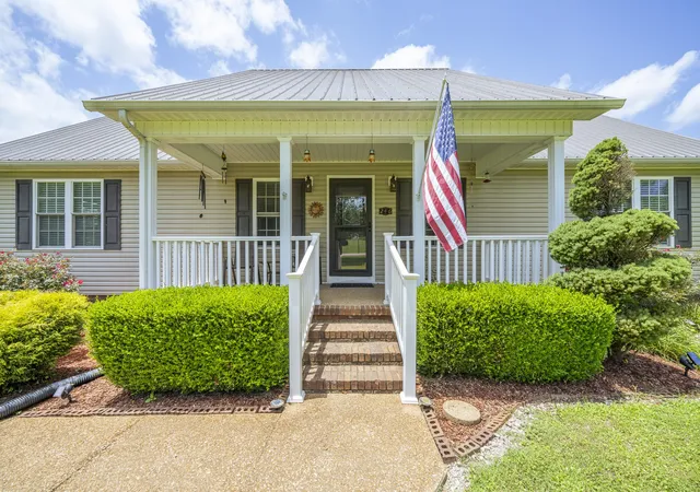 Homes for sale in Clifton, TN | 246 Forrest Ave, Clifton, TN 38425 | MLS# 3247565