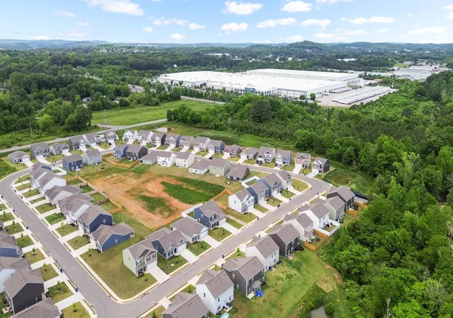 Photo 3 of Single family home for sale at 4133 Hines Ln Ne, Cleveland, TN 37323 | MLS# 3243232 | Listing updated on 2026-09-24