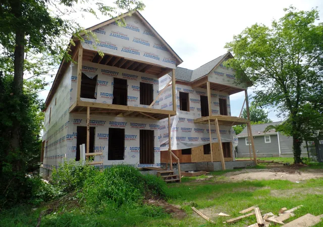 Photo 2 of Sale Pending at 1611 Dr Db Todd Jr Blvd, Nashville, TN 37208 | MLS# 3254816 | Listing updated on 2026-09-03