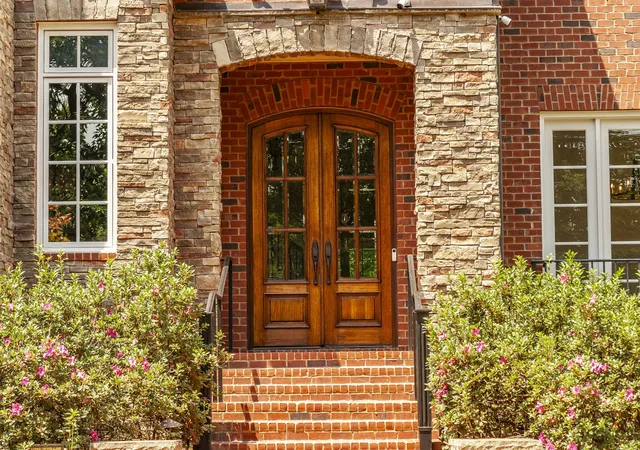 3rd image of 4301 Wallace Ln, Nashville, TN 37215 | MLS# 3336254