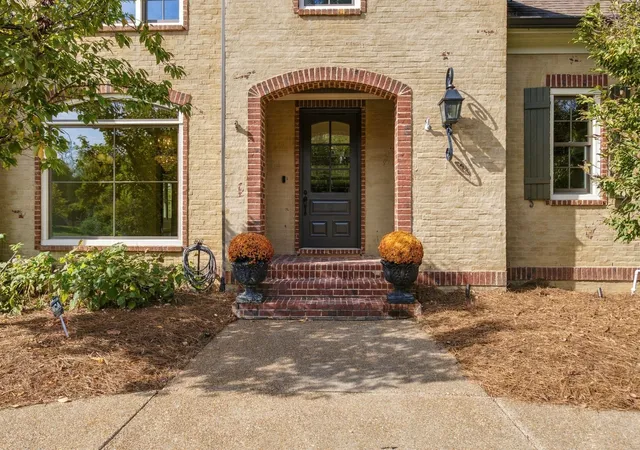 Photo 1 of Mansion for sale at 133 Gillette Dr, Franklin, TN 37069 | MLS# 3629722 | Listing updated on 2026-10-31