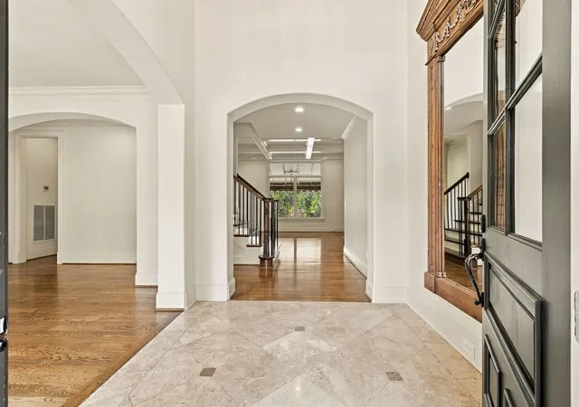Photo 4 of Single family home for sale at 133 Gillette Dr, Franklin, TN 37069 | MLS# 3629722 | Listing updated on 2026-10-31