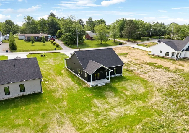 Homes for sale in Smithville, TN | 819 Oconnor St, Smithville, TN 37166 | MLS# 3248034