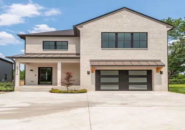 Photo 1 of Single family home for sale at 6412a Premier Dr, Nashville, TN 37209 | MLS# 3244032 | Listing updated on 2026-09-26