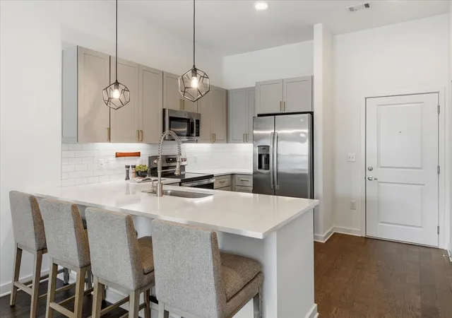 Photo 3 of Condo for sale at 1677 54th Avenue N #109, Nashville, TN 37209 | MLS# 3244084 | Listing updated on 2026-08-28