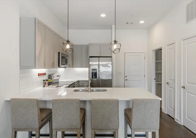 Photo 4 of Condo for sale at 1677 54th Avenue N #109, Nashville, TN 37209 | MLS# 3244084 | Listing updated on 2026-08-28