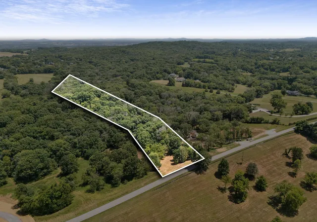 1st image of 949 Palmer Rd, Lebanon, TN 37090 | MLS# 3255788