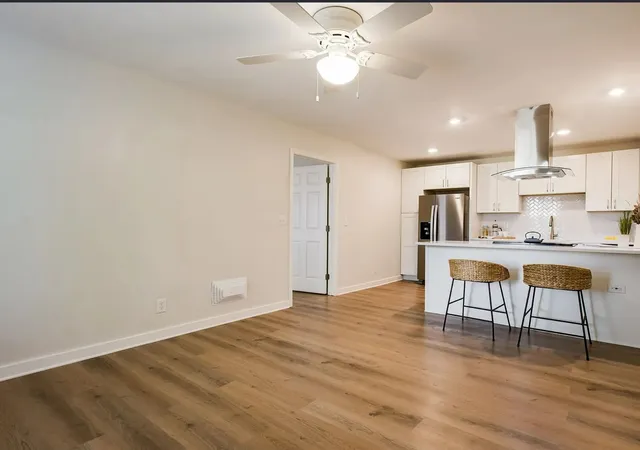 Photo 2 of Condo for sale at 3600 Hillsboro Pike #D16, Nashville, TN 37215 | MLS# 3243707 | Listing updated on 2026-08-20