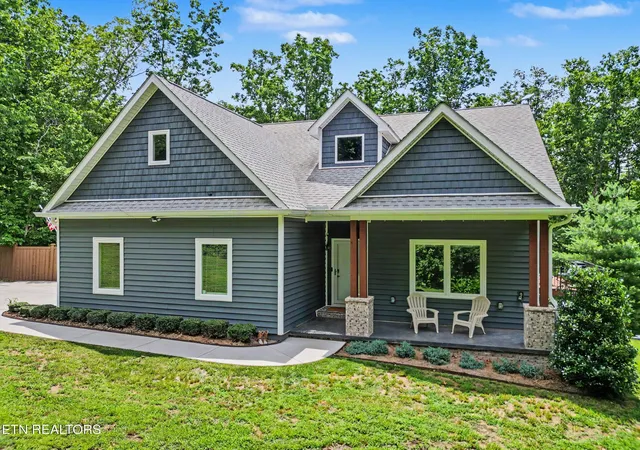 Photo 3 of Single family home for sale at 9133 Lynnwood Ln, Rockford, TN 37853 | MLS# 3604113 | Listing updated on 2026-10-01