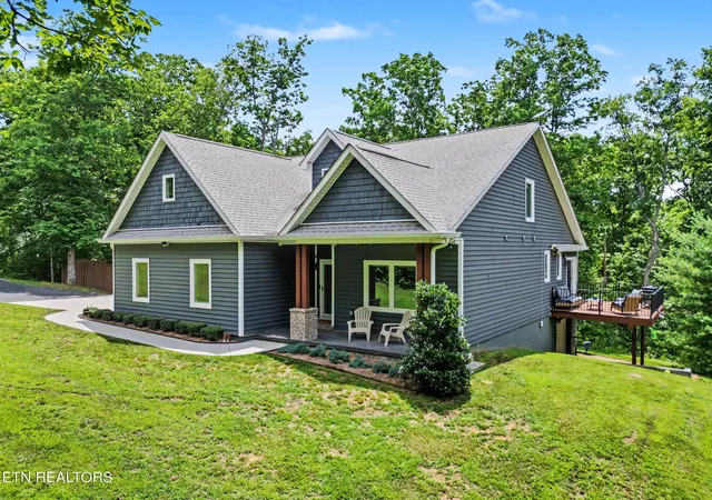 Photo 4 of Single family home for sale at 9133 Lynnwood Ln, Rockford, TN 37853 | MLS# 3604113 | Listing updated on 2026-10-01
