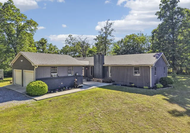 Photo 1 of Single family home for sale at 364 Eddins Rd, Lebanon, TN 37090 | MLS# 3244732 | Listing updated on 2026-07-03