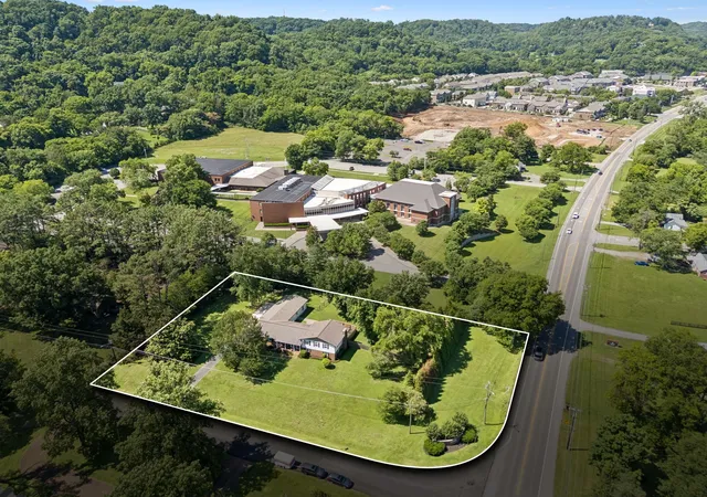 34th image of 101 Century Oak Dr, Franklin, TN 37069 | MLS# 3248593