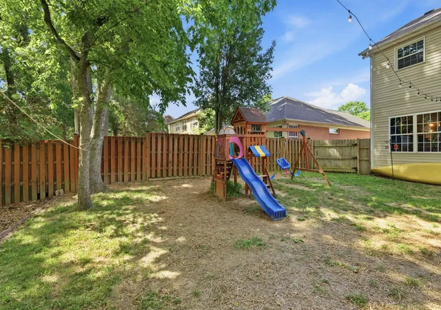 Homes for sale in Antioch, TN | 7005 Calderwood Dr, Antioch, TN 37013 | MLS# 3243506