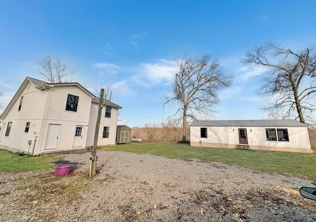 Homes for sale in Bethpage, TN | 1041 Old Mount Vernon Rd, Bethpage, TN 37022 | MLS# 3243507