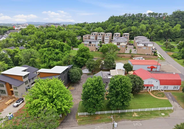 21st image of 105 Demoss Rd, Nashville, TN 37209 | MLS# 3243825