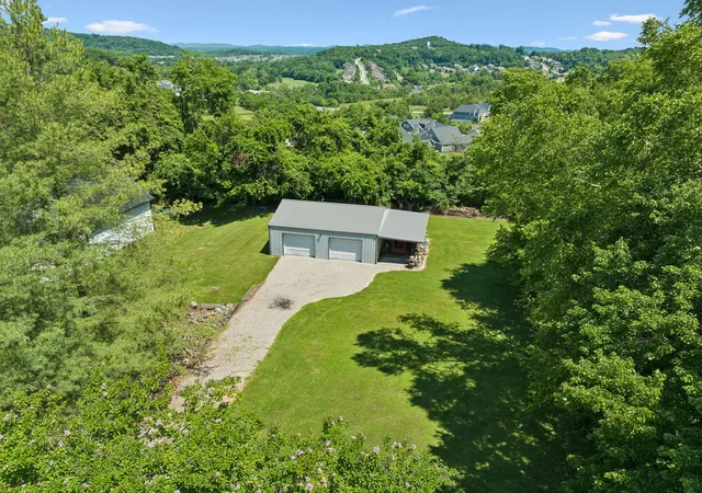 59th image of 6521 Eudailey Covington Rd, College Grove, TN 37046 | MLS# 3244397