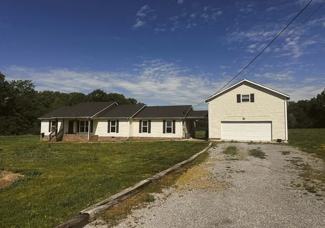 Homes for sale in Wartrace, TN | 831 Philippi Rd, Wartrace, TN 37183 | MLS# 3244309