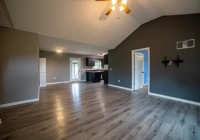 4th image of 831 Philippi Rd, Wartrace, TN 37183 | MLS# 3244309
