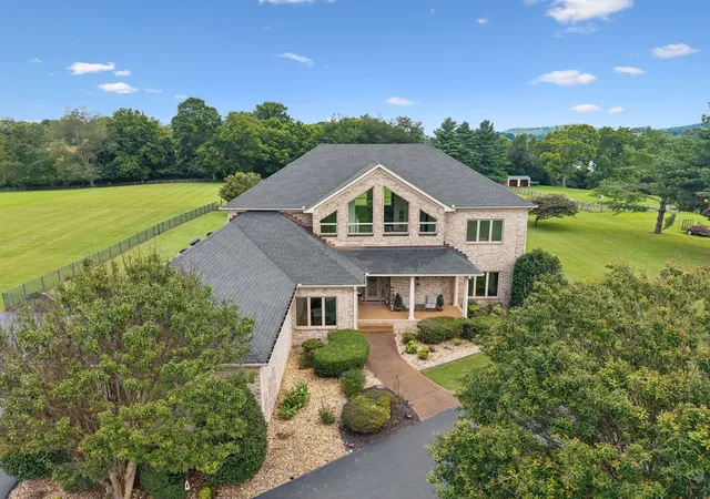 Single family home for sale at 1810 Savannah Springs Dr, Franklin, TN 37064 | MLS# 3501395