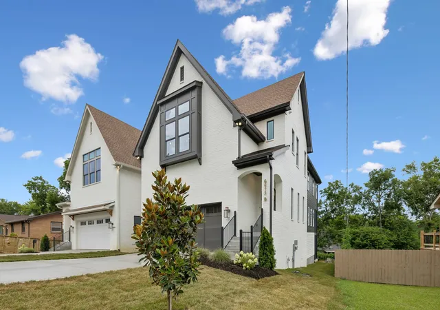 Homes for sale in Nashville, TN | 6413 Ranchero Dr #B, Nashville, TN 37209 | MLS# 3244349