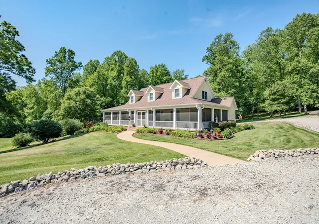 2nd image of 199 Liles Ln, Lutts, TN 38471 | MLS# 3243934