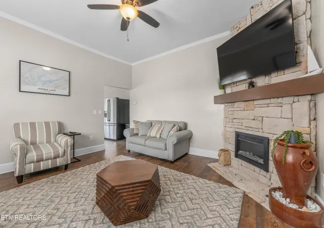 5th image of 508 E Central Ave, La Follette, TN 37766 | MLS# 3243729